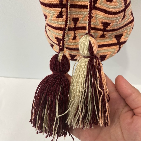 Small Wayuu crotchet crossbody bag - Picture 12 of 15